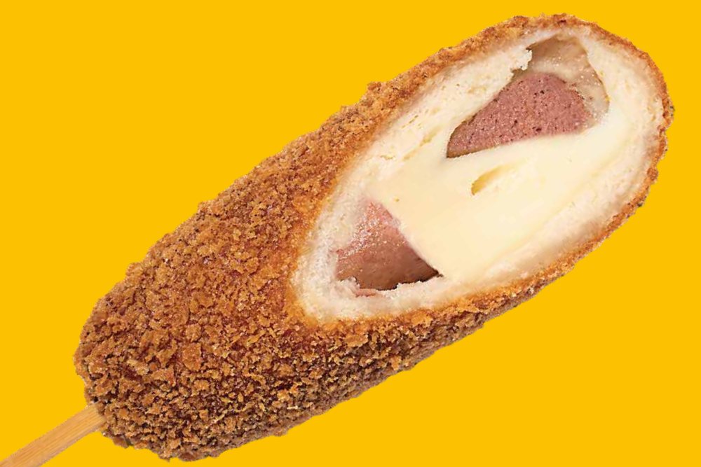 Rice Dog Moitié Poulet Mozza, cœur mi-saucisse mi-mozzarella filante