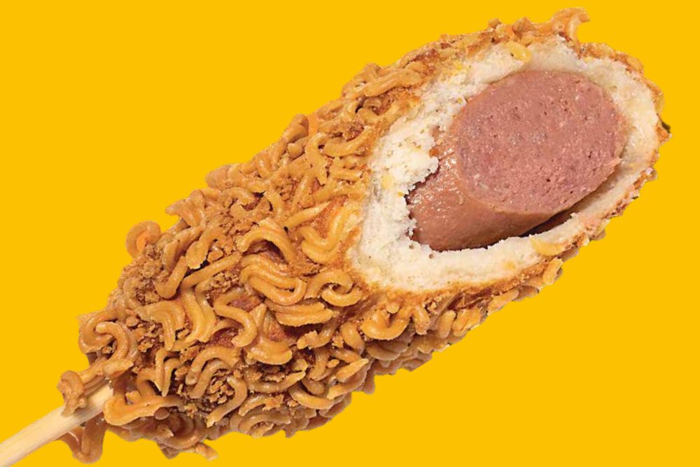 Rice Dog Ramen Chip enrobé de ramen concassé croquant